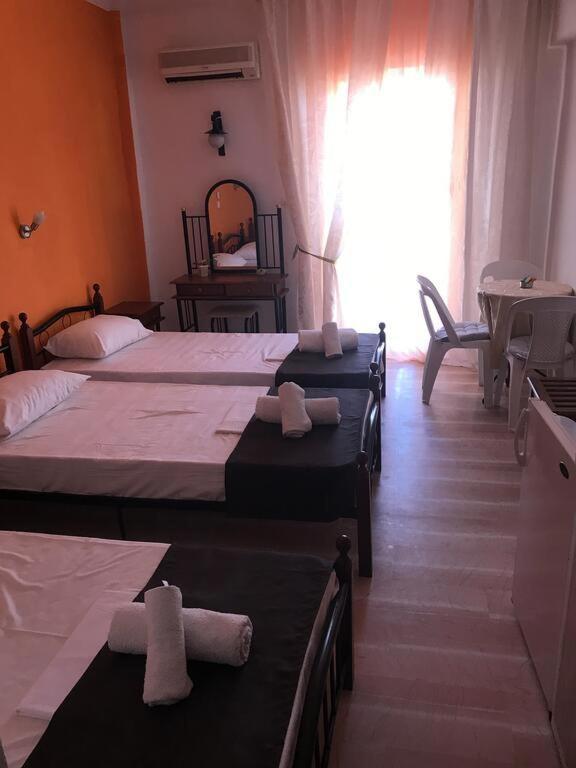 Angela - Zoi Rooms Skiathos Town Exterior photo