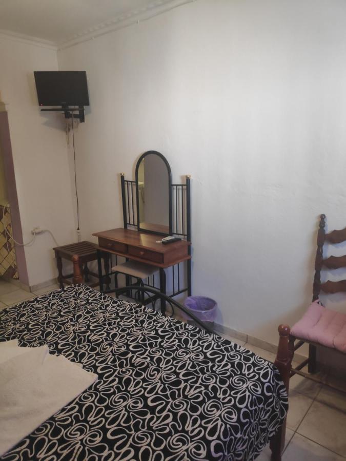 Angela - Zoi Rooms Skiathos Town Exterior photo