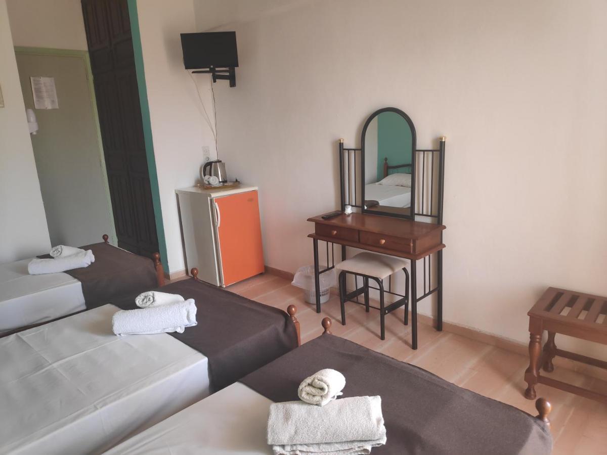 Angela - Zoi Rooms Skiathos Town Exterior photo