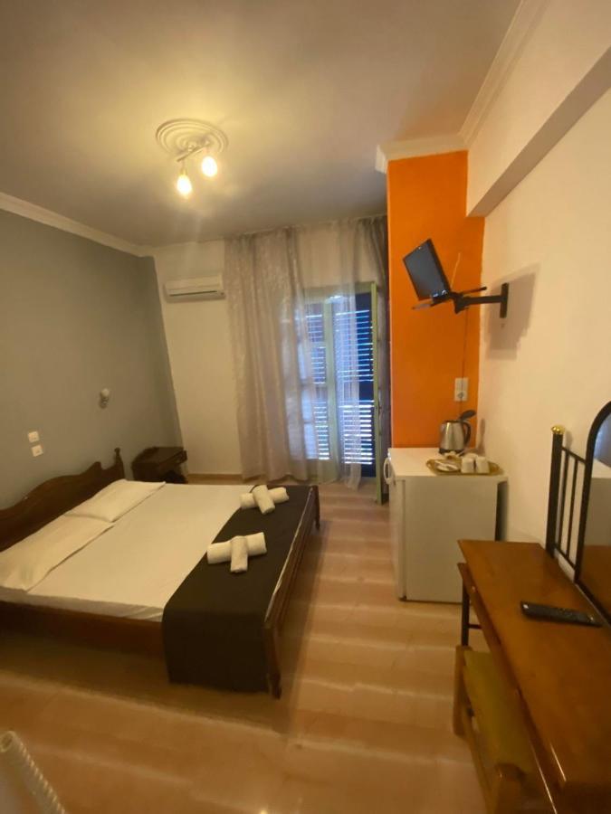 Angela - Zoi Rooms Skiathos Town Exterior photo